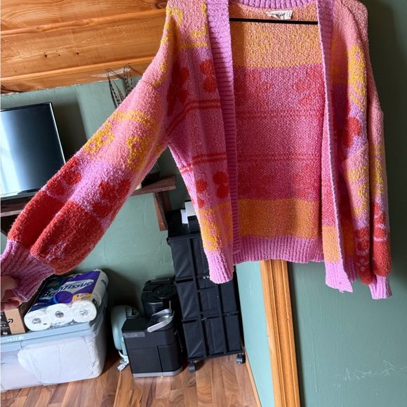 Colorful Women's Sweater - Picture 2 of 4